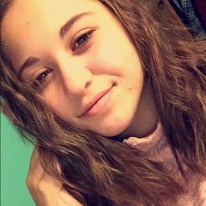 Meet your Posher, Melanie